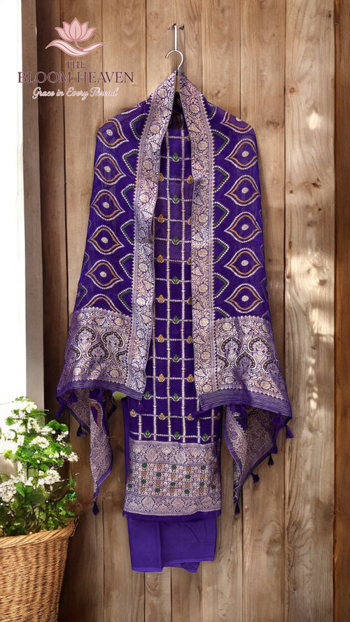 Khaddi Georgette 3-Piece Suit