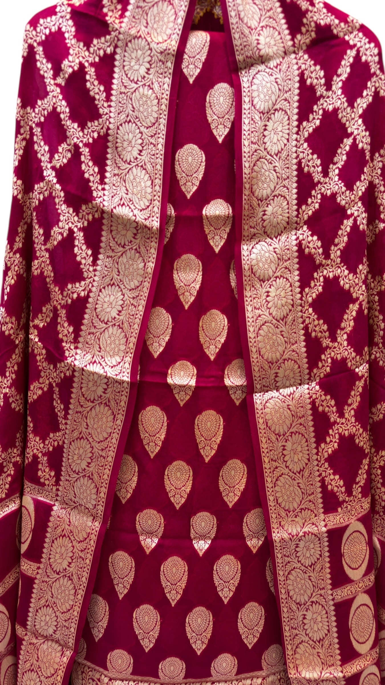 Pure Khaddi Georgette 3 Pc Suit Set with Gold Zari