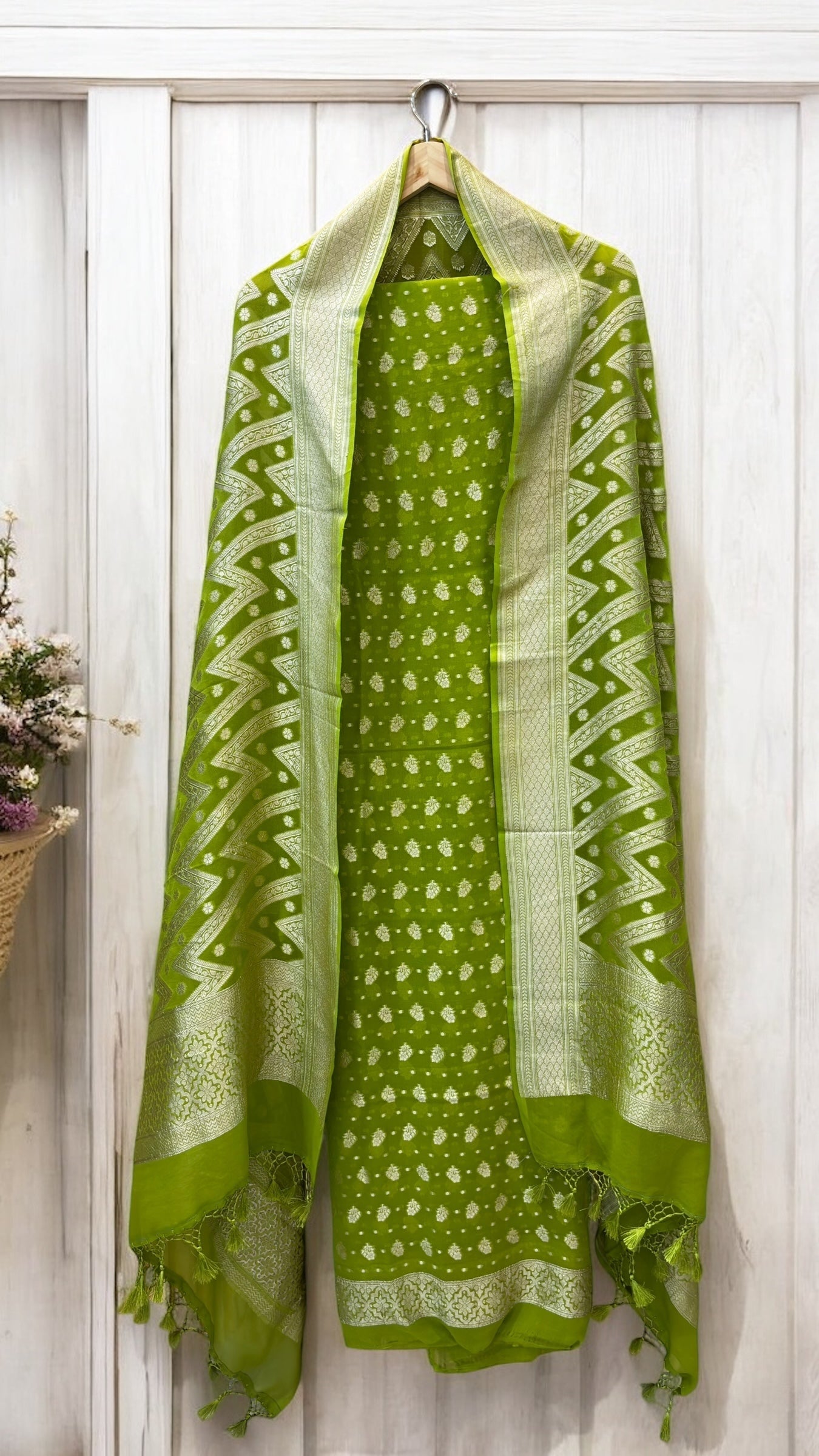 Pure Khaddi Georgette 3 Pc Suit Set with Gold Zari