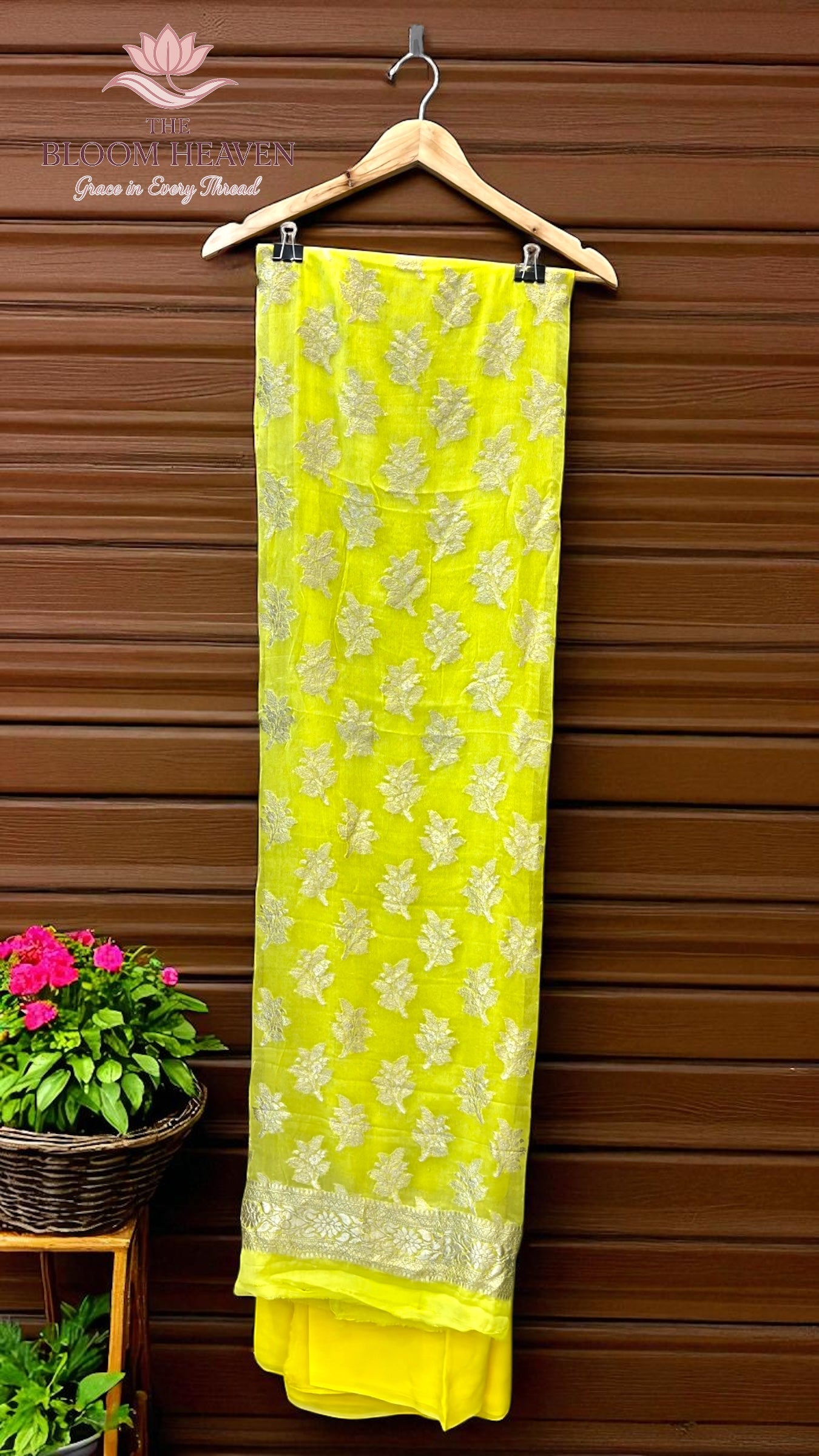 Pure Khaddi Georgette Handlooms Banarasi Dress material