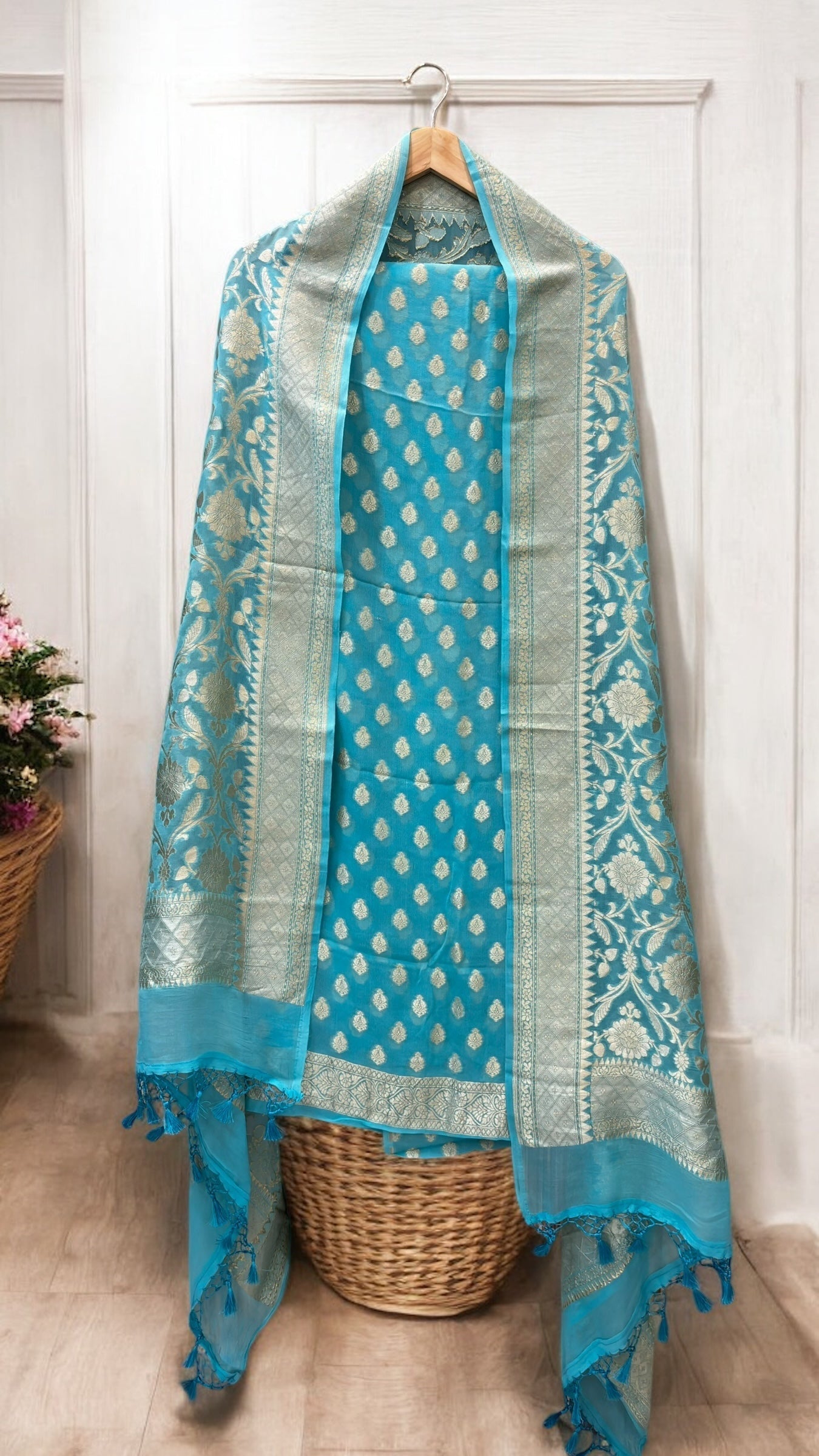 Pure Khaddi Georgette 3 Pc Suit Set with Gold Zari