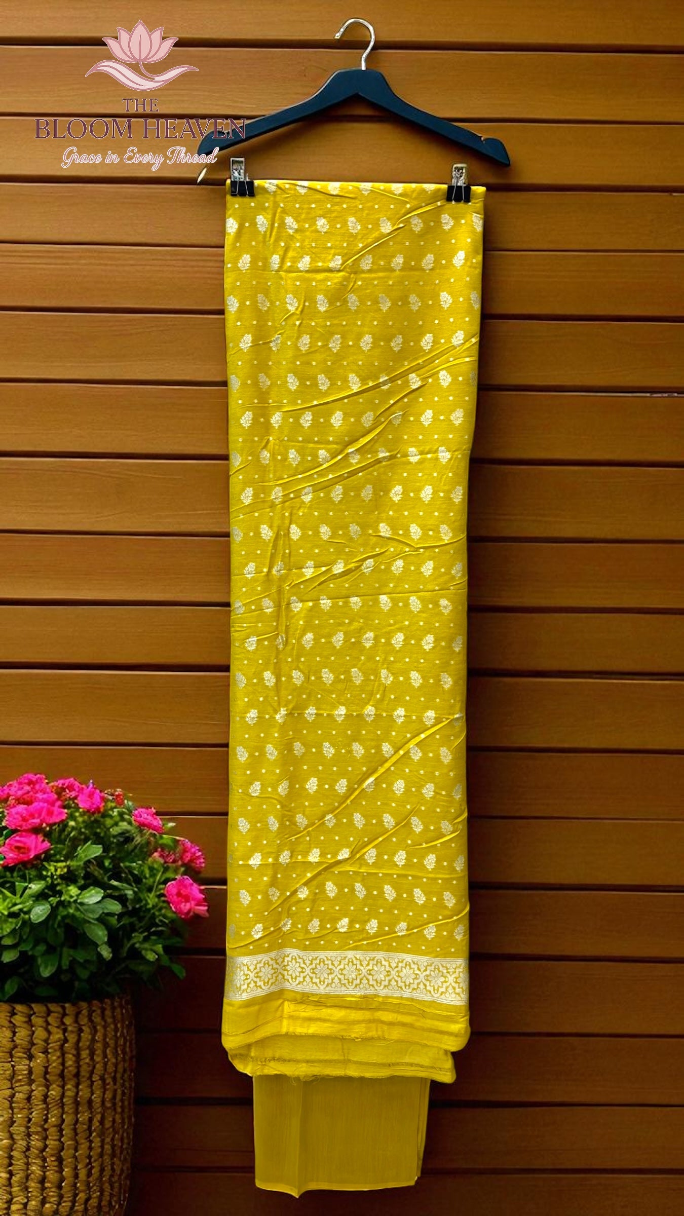 Pure Moonga Georgette Handloom Banarasi 3-Piece Suit